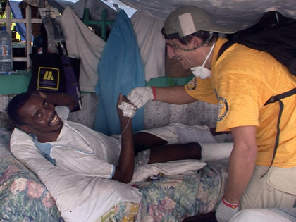 VM teams included their own medical personnel, from doctors to nurses and midwives. They worked through sixteen refugee camps, each bursting with up to 10,000 people in tents.